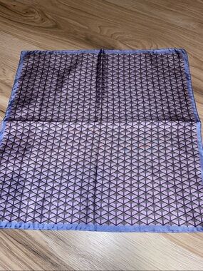 Jo’s A Bank Geometric Lavender Silk-Look pocket Square